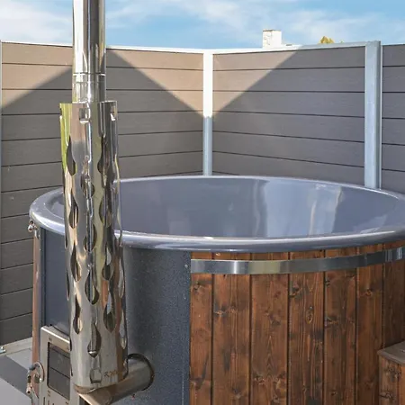 Ferienhaus Awesome In V With Wifi *