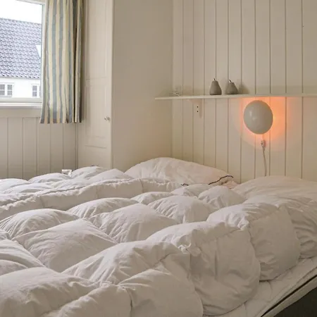 Ferienhaus Awesome In V With Wifi