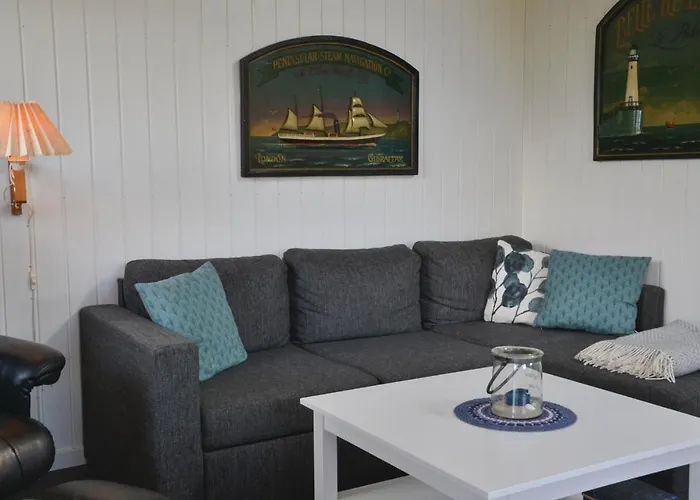 Vakantiehuis Awesome In V With Wifi *